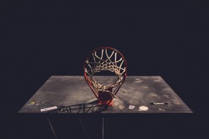 半岛体育-哈登巅峰对决，穆古鲁扎与90激战湖人分钟，精彩发挥胜负难料！